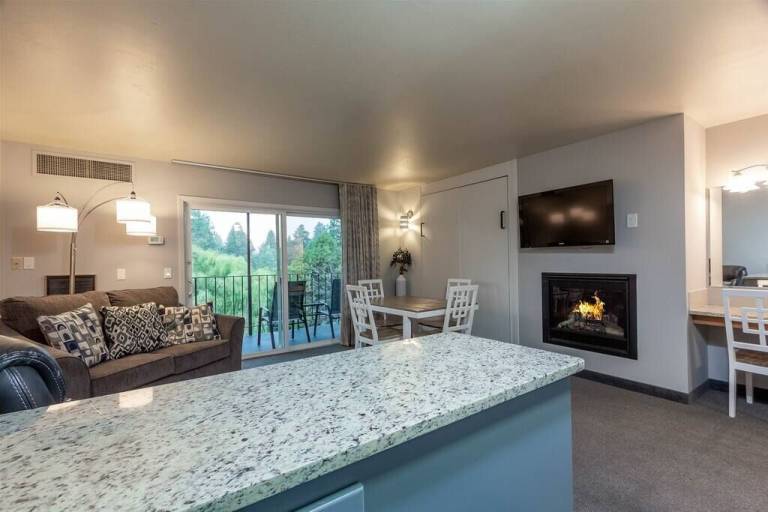 Condo Bend