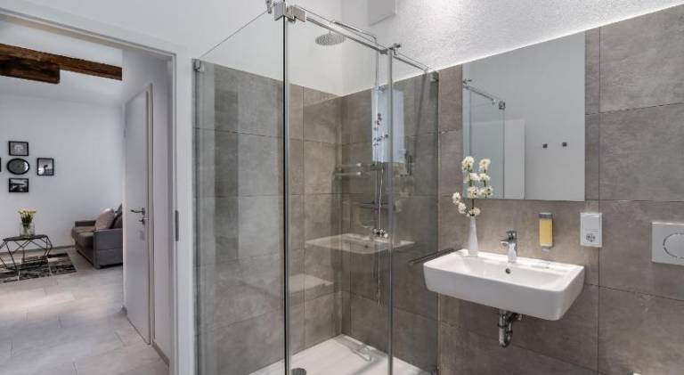 Apartment with 4 rooms for 10 persons — photo 3