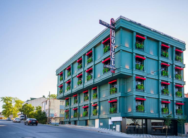 Elysian Airport Hotel in Arnavutköy
