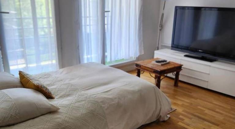 Appartement 2 pieces 5min gare val d'Europe parking inclus — photo 2
