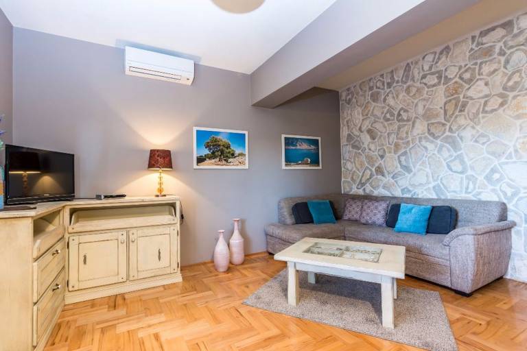 Apartma Kolanjski Gajac