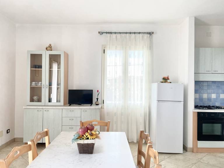 Charming apartment with patio | Pet-friendly in Salve
