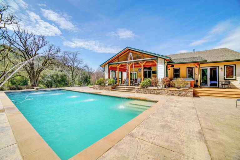 Villa Hopland