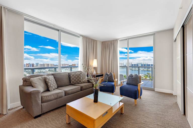 Condo  Surfside