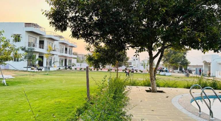 Shree Yog Maya Resort — photo 4