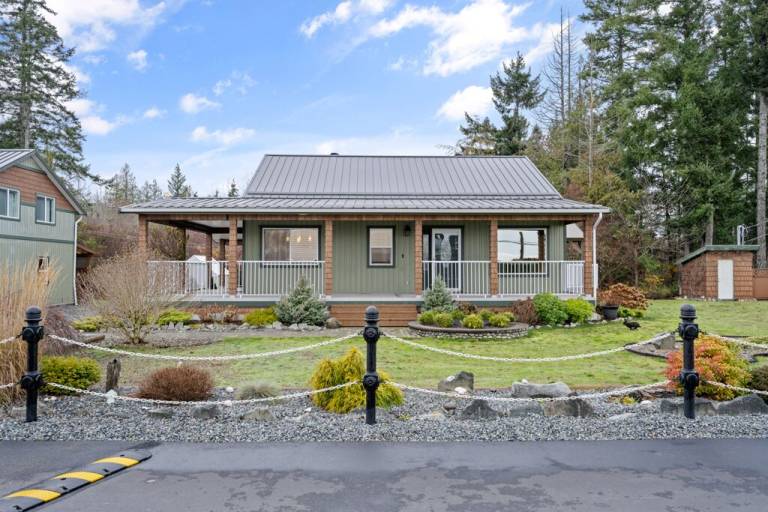 House Hornby Island