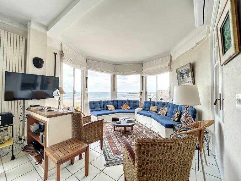 Carnon F4 Apartment with terrace, parking, air conditioning, wifi, beach access — photo 2