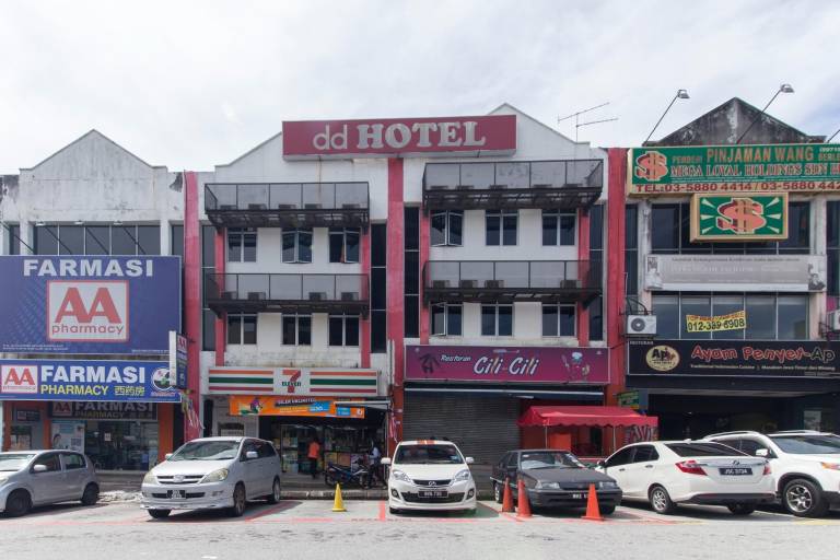 Triple Suite Haven &bull; Spacious Stay