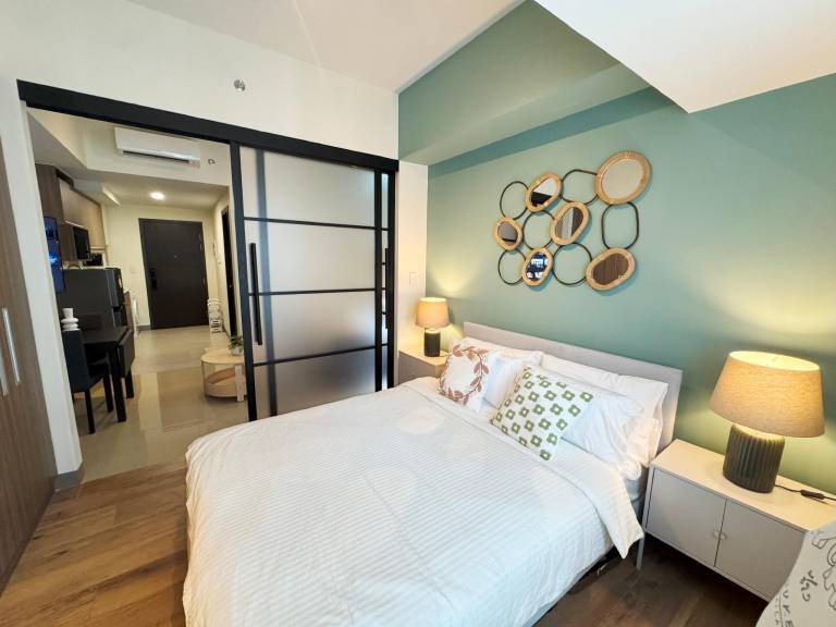 Rental apartment with pool | Perfect for remote work in Taguig