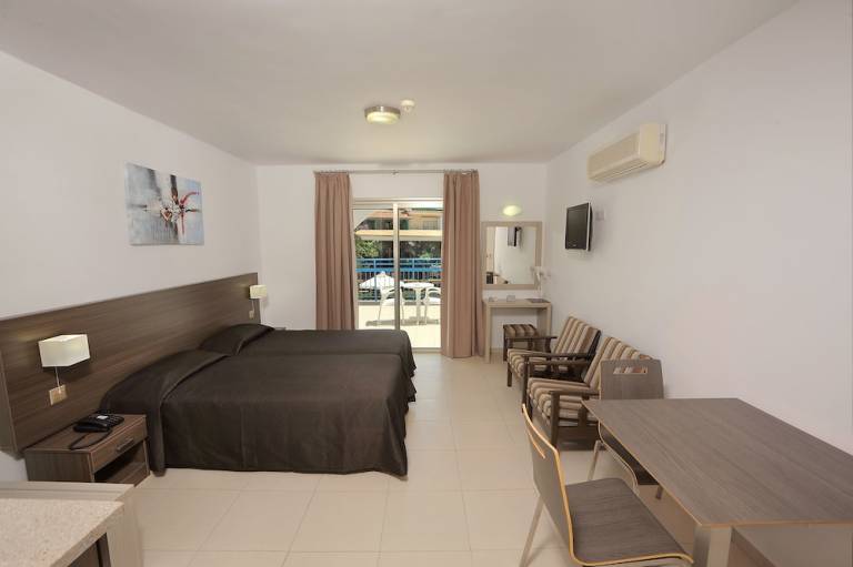 Aparthotel  Agia Napa