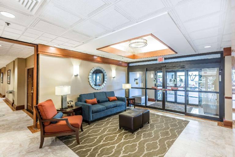 Comfort Inn Shady Grove - Gaithersburg - Rockville — photo 2