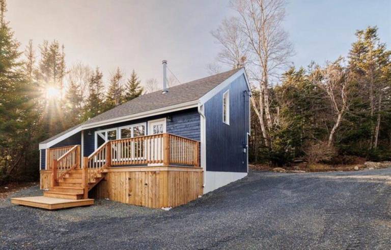 Cabin Tors Cove