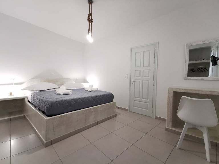 Apartment  Chora