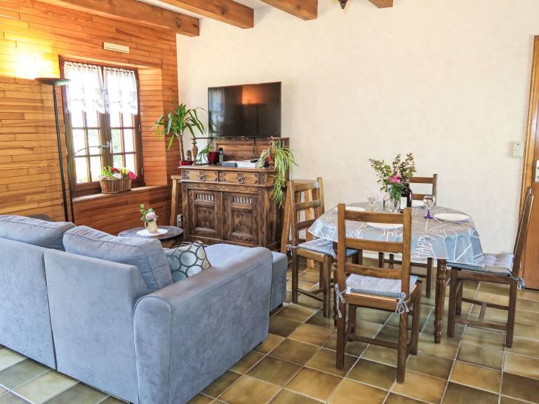 Fully equipped vacation home with garden, barbeque & terrace | Good for workation | Pets allowed — photo 3