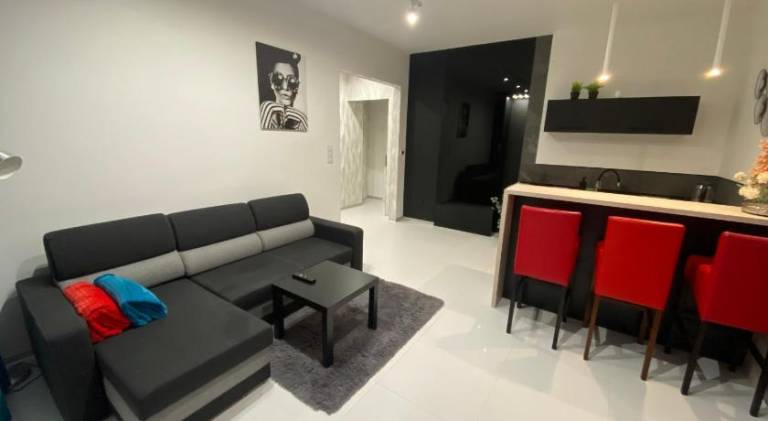 Apartment with 1 room for 4 persons — photo 2