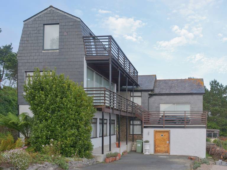 Cottage  Strete