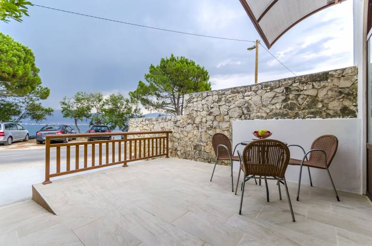 Beautiful holiday apartment with patio | Sea view | Pets allowed — photo 2