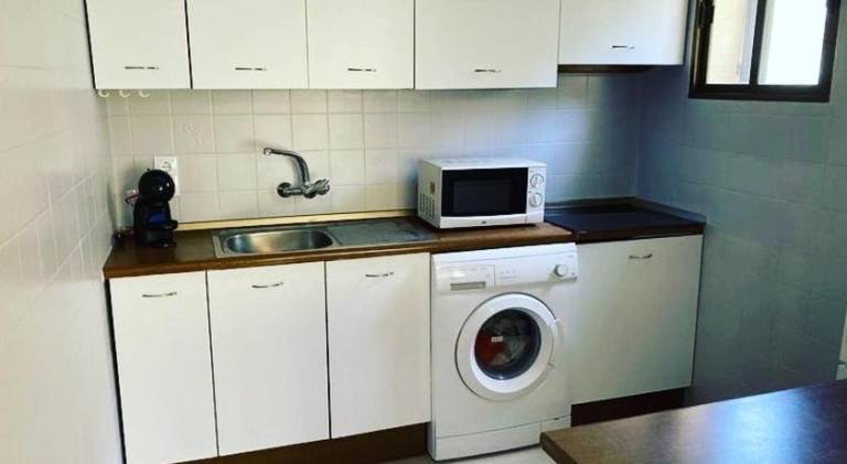 Lovely rental apartment with private pool & yard | Beach nearby | Pet-friendly — photo 3