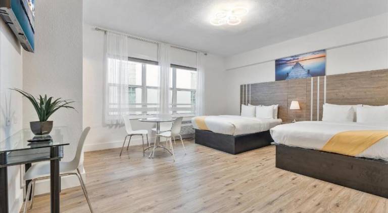 Holiday apartment | Near Ocean Drive | Beach nearby | Pets allowed in Miami Beach, FL