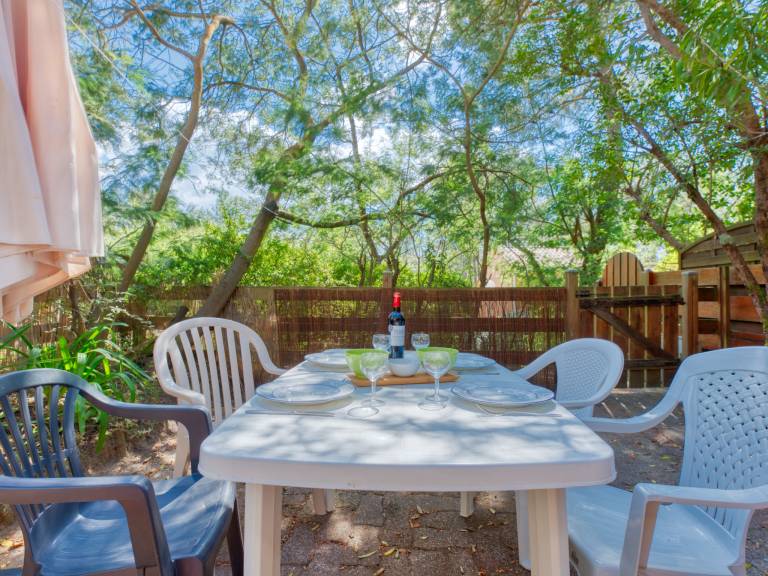 Beautiful house with yard & patio | Pets are welcome — photo 5