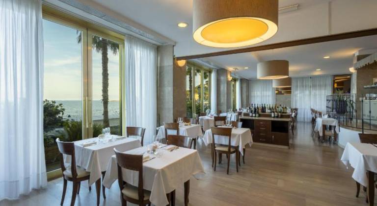B&B HOTEL Diano Marina Palace — photo 4