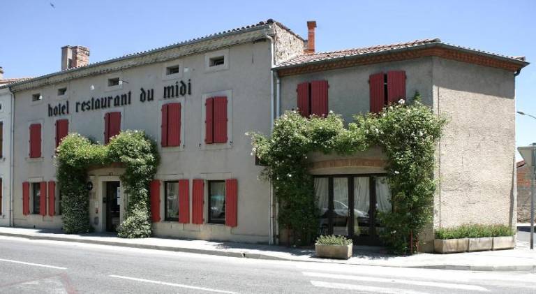 Logis Hotels - Hotel Restaurant du Midi — photo 4