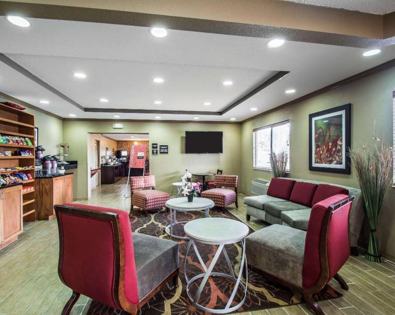 Quality Inn Plant City - Lakeland — photo 2