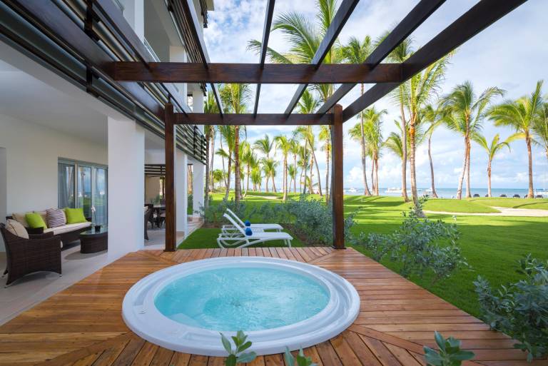 Blue Beach Luxury All Inclusive Resort — photo 4