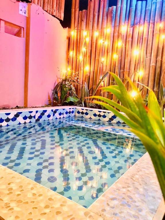 Spacious house with yard & pool | Pets allowed — photo 4
