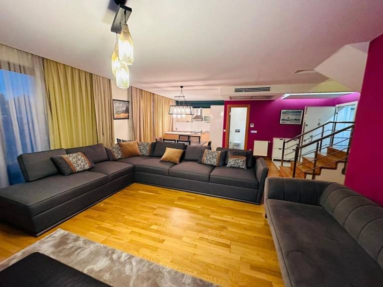 Fully equipped rental apartment with pool & sauna | Near Taksim Square | Good for workation | Dogs allowed — photo 3