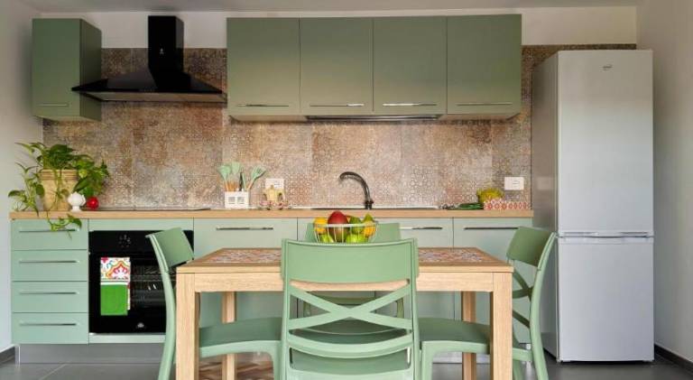Holiday apartment with 2 rooms for 4 persons in Fasano