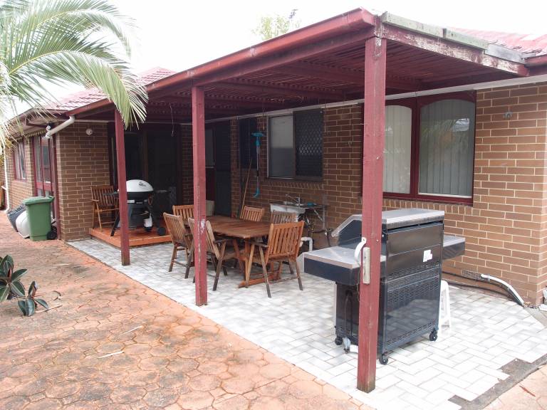 House  Taylors Lakes