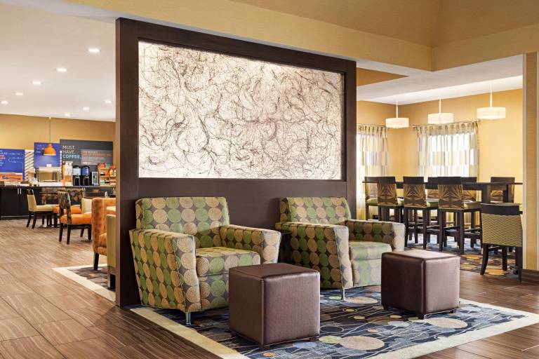 Holiday Inn Express Hotel & Suites Edmond By IHG — photo 2