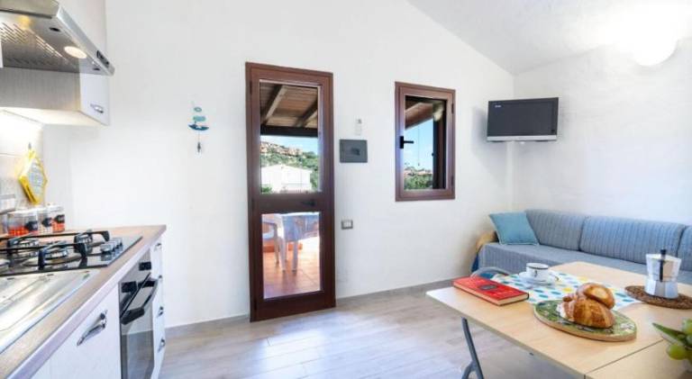 Vacation home | Beach nearby | Pets allowed — photo 3