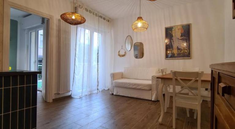 Apartment with patio | Pets are welcome — photo 2