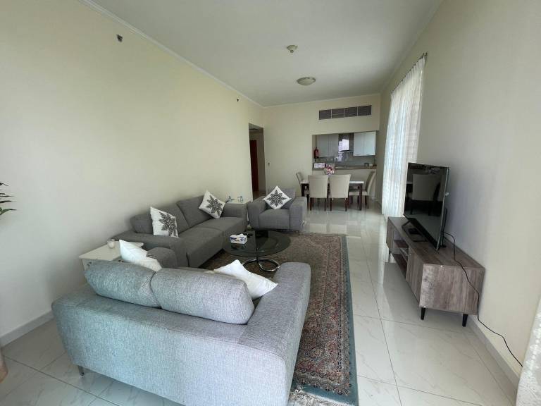 Rental apartment with pool — photo 2