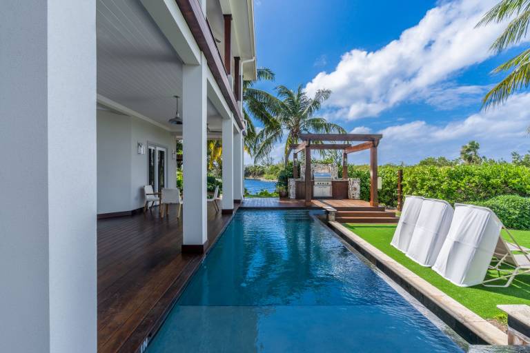 Deckhouse Located at The Ritz Carlton Grand Cayman