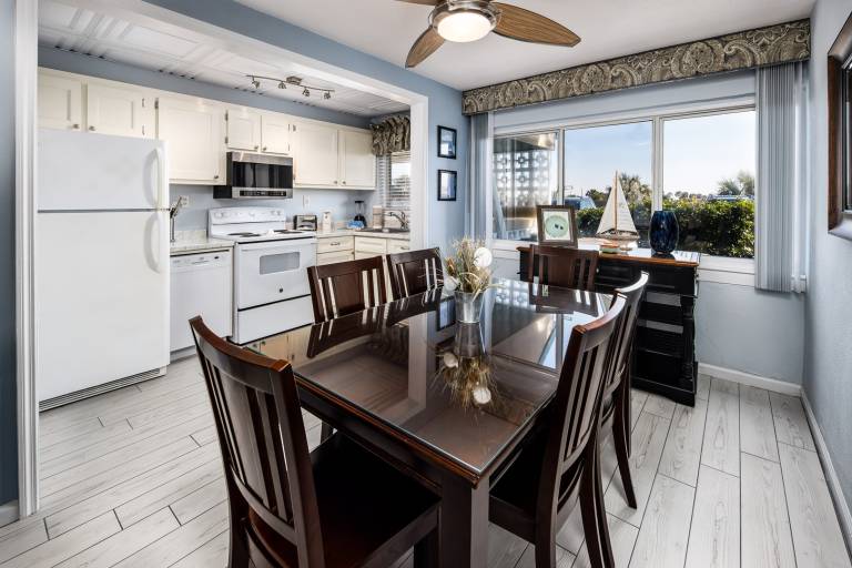 110A - 1BR/1 Bath at Seaspray Condos on Okaloosa Island, Fort Walton Beach, Fl — photo 5