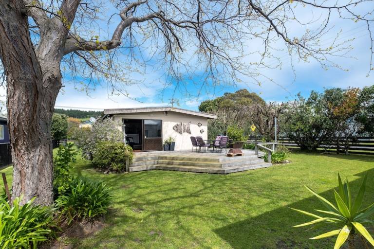 House  Waimarama