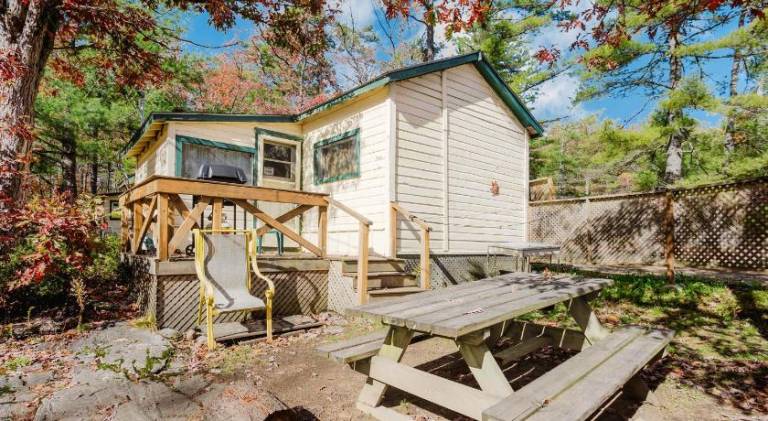 House with 2 rooms for 5 persons in Gravenhurst, ON