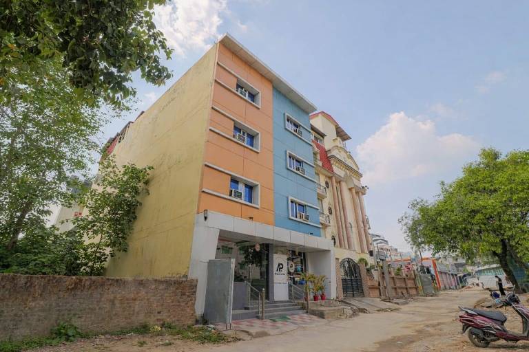 Hotel Dwarkadheesh