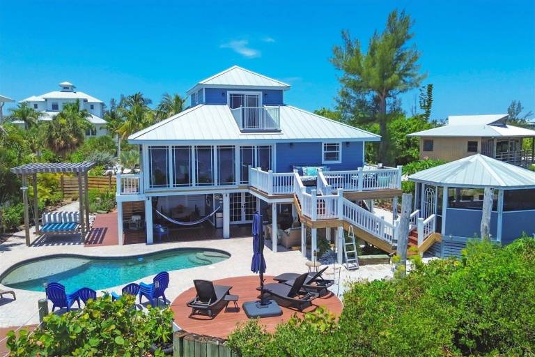 House  Little Gasparilla Island