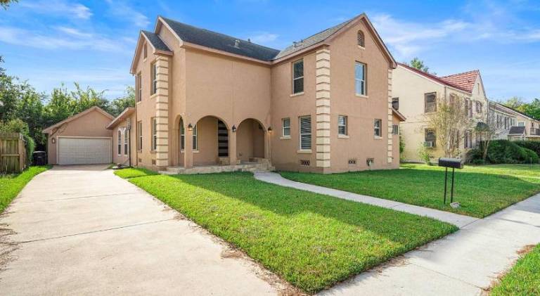 Fully equipped vacation home with yard & barbecue | Pets allowed — photo 4