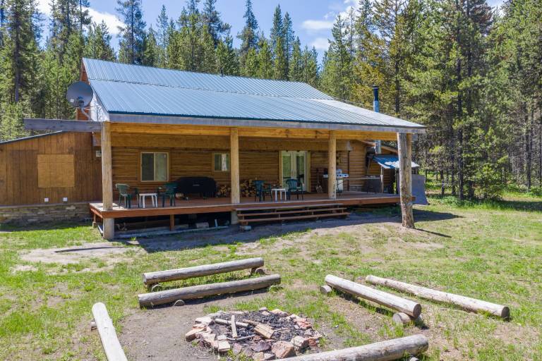 Cabin  Island Park