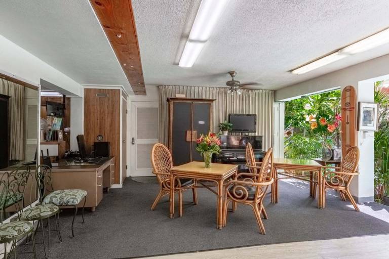 Royal Grove Waikiki — photo 3