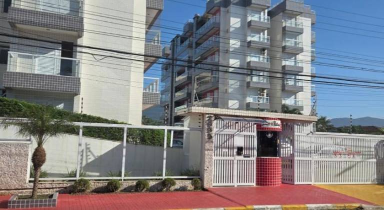 Holiday apartment with 3 rooms for 8 persons in Bertioga