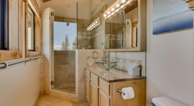 Hyphen 5-bedrooms rental, private beach, filtered view — photo 2