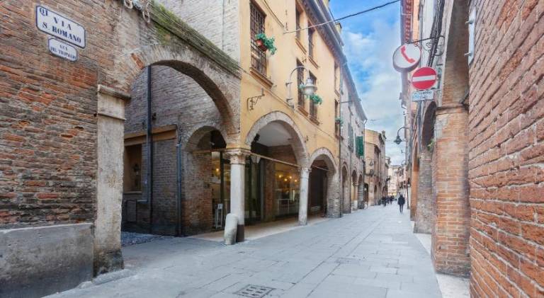 Rental apartment with 2 rooms for 6 persons — photo 4