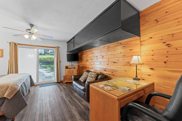 Cabin Kimberling City