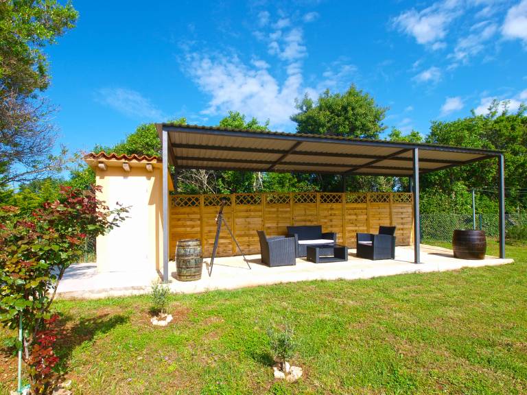 Family-oriented house with terrace & barbeque | Pets allowed — photo 5